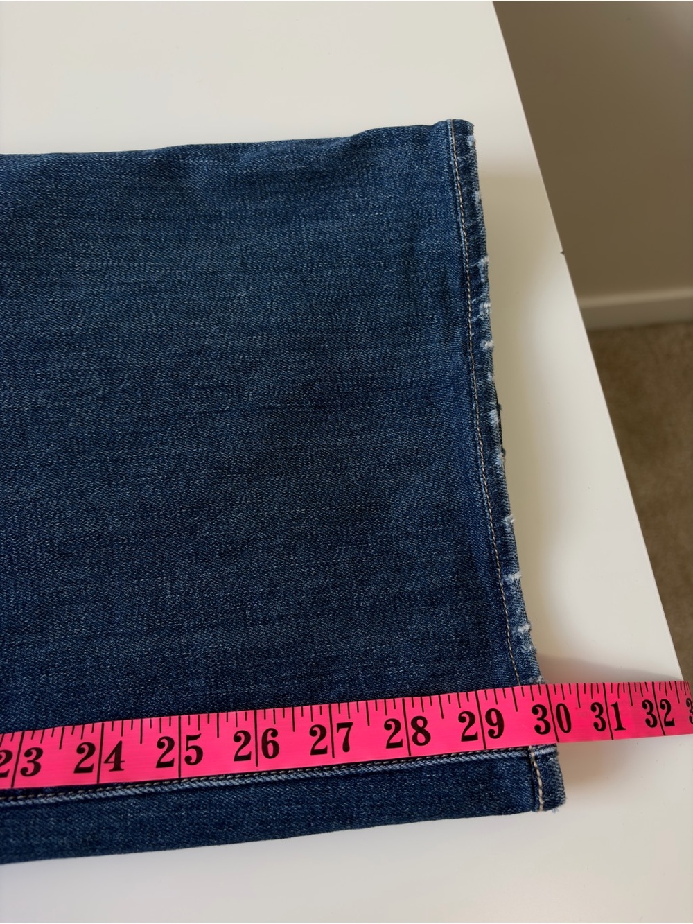 NILI LOTAN Florence Patch Pocket Flare Distressed Jeans Size 28 - Picture 14 of 15